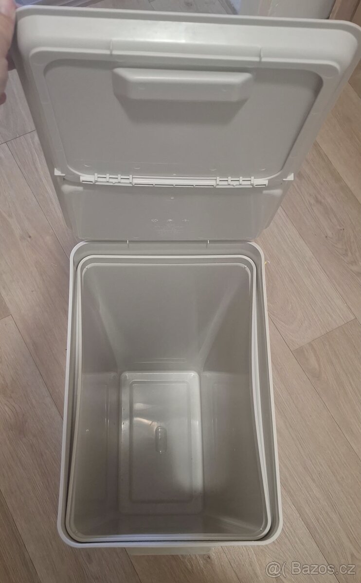 HÅLLBAR Koš s víkem, světle šedá, 35 l - 4
