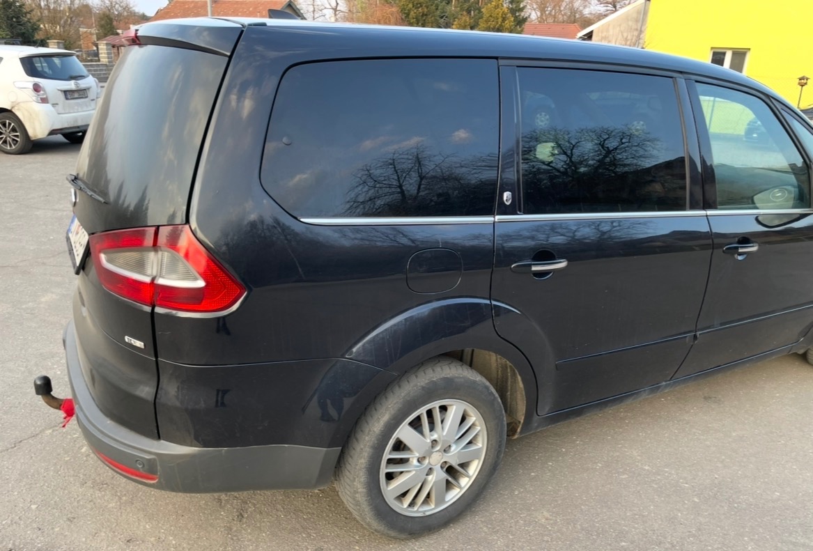 1.8tdci 92 kw tažné 7 míst - 4