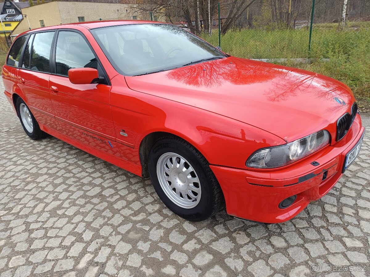BMW E39 525d, manuál -2.majitel ,r.v.2002 naj.orig.228t.km - 4