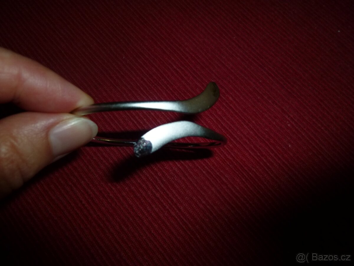 PRODÁM KRÁSNÝ, KVALITNÍ STŘÍBRNÝ NÁRAMEK - 4