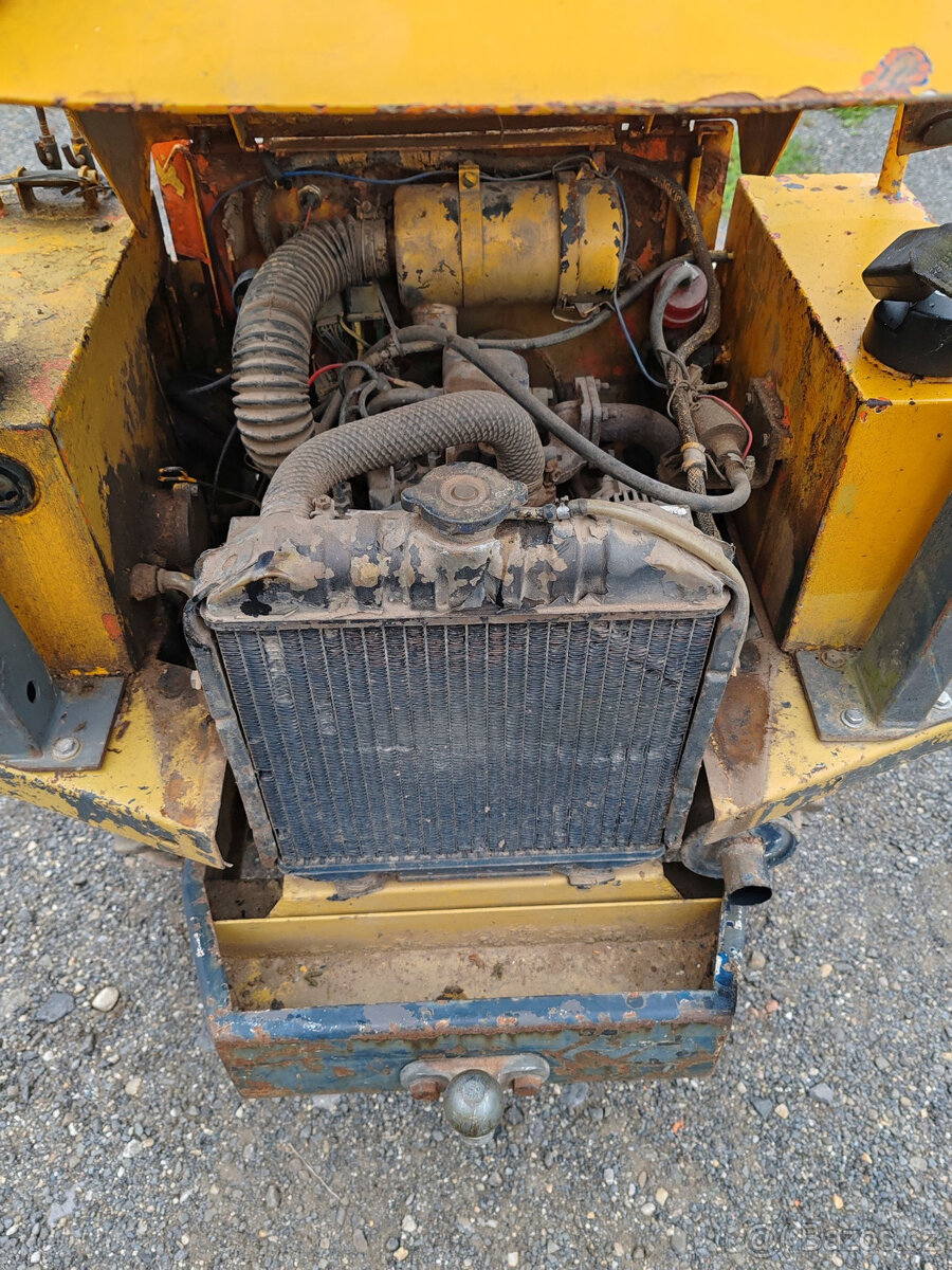 dumper Pel Job ED750 - nevypíná spojka 102 000Kč + DPH - 4