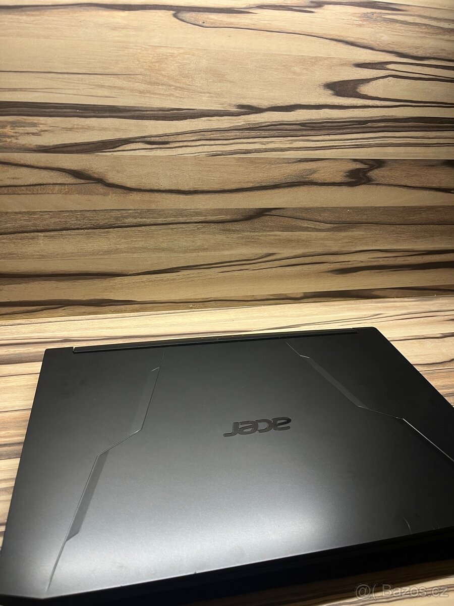 HERNÍ POČÍTAČ Acer Nitro 5 - 4