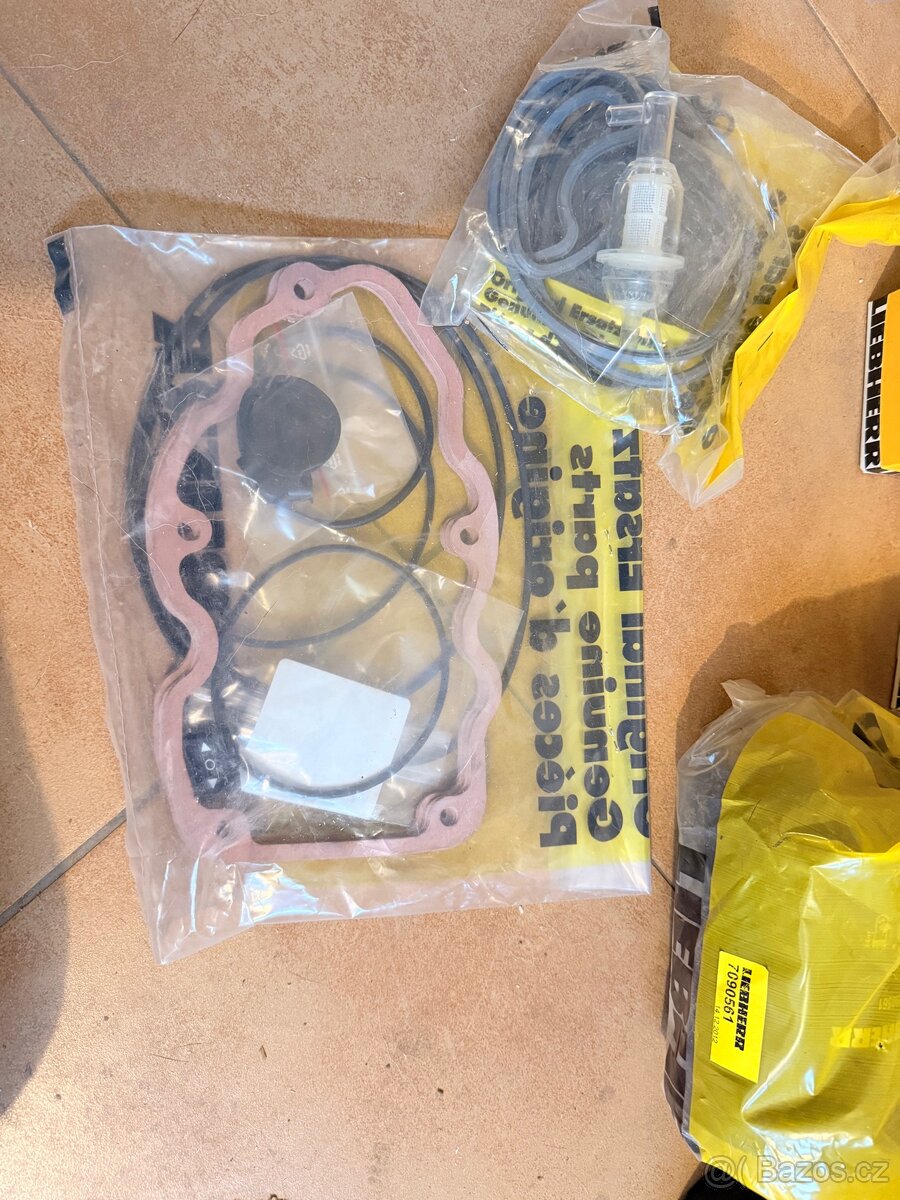 Filtry, Liebherr a Kramer - 4