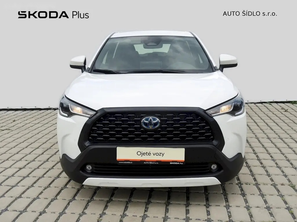 Toyota Corolla Cross, Comfort Business 2,0 Hybrid 4x 1 - 4