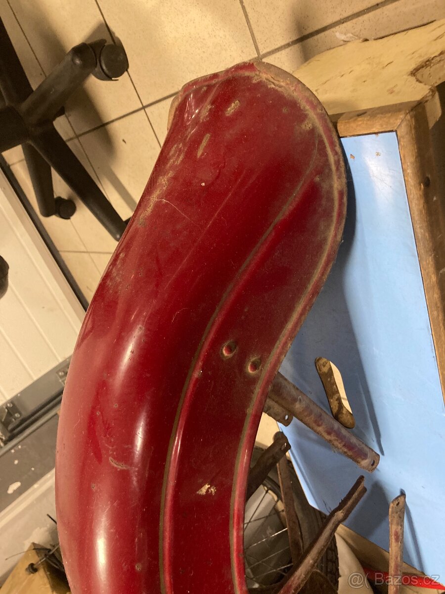 Jawa 250,350 typ 353,354 přední blatnik - 4