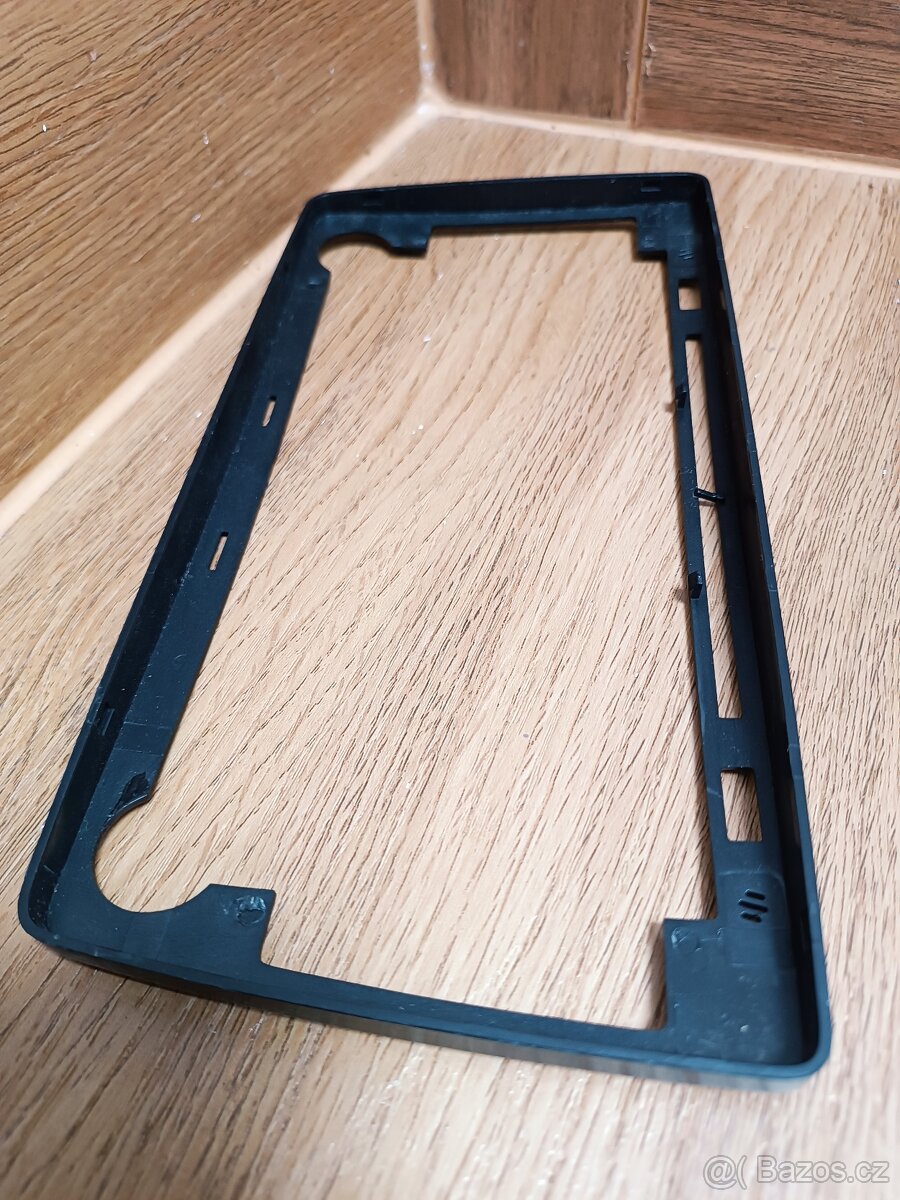 Rámeček autorádia pro VW Passat B6 - 4