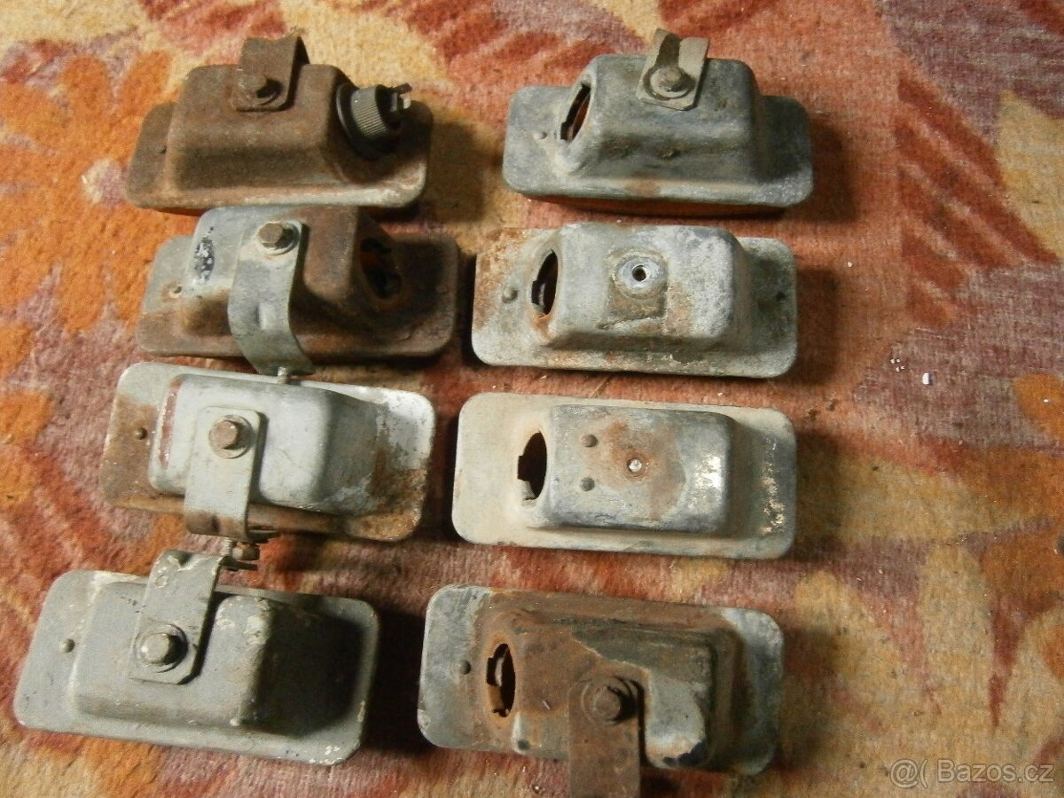 škoda 100 světla,blikače - 4