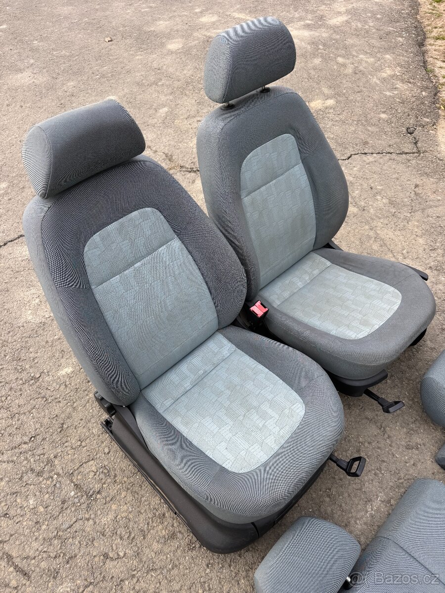 sedačky škoda fabia 1 comfort - 4