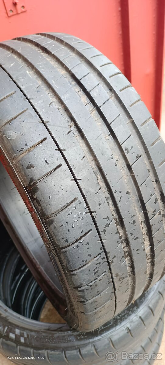 Prodám 4x letní 235/35R19 Michelin - 4