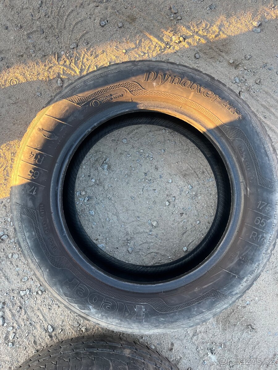 Pneu 175/65/14 - 4