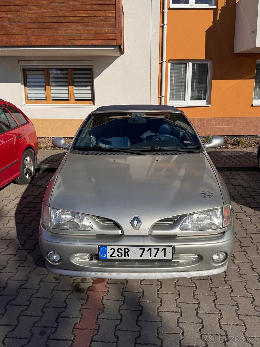 Renault Megane 1 Cabrio - 4