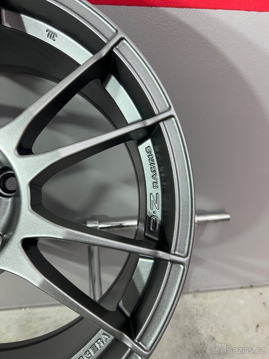 Oz racing ultraleggera r18 TOP - 4