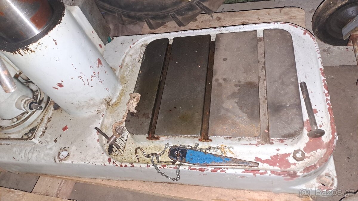 Stojanova vrtačka V20B Dacice - 4