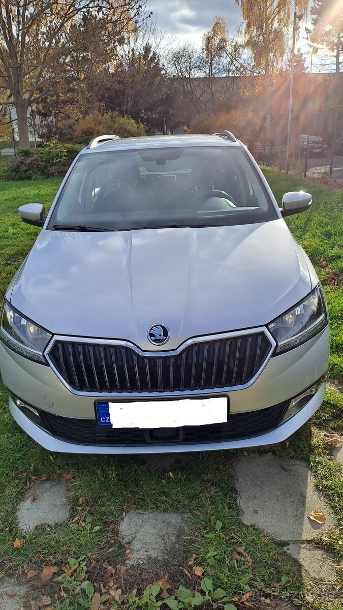 Škoda fabia 4 1.0tsi 70kw 4/2022 koupeno v ČR - 4