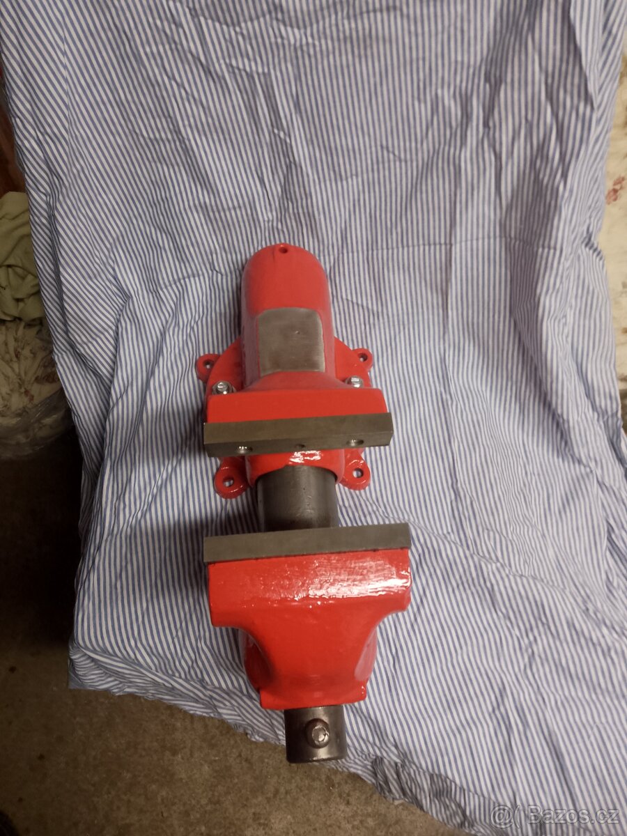 Svěrák york 125 - 4