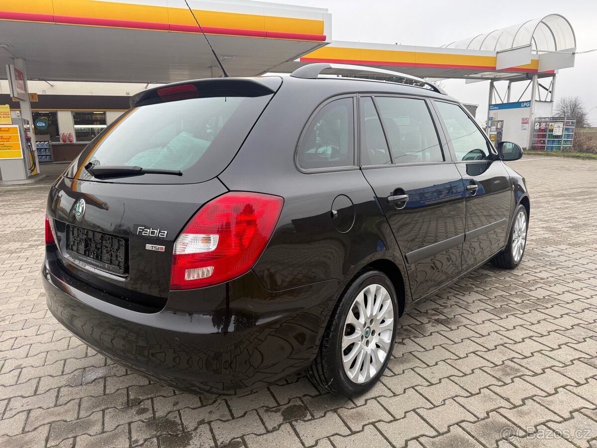 Škoda Fabia II 1.2 TSI 77kW - plná servisní historie - 4