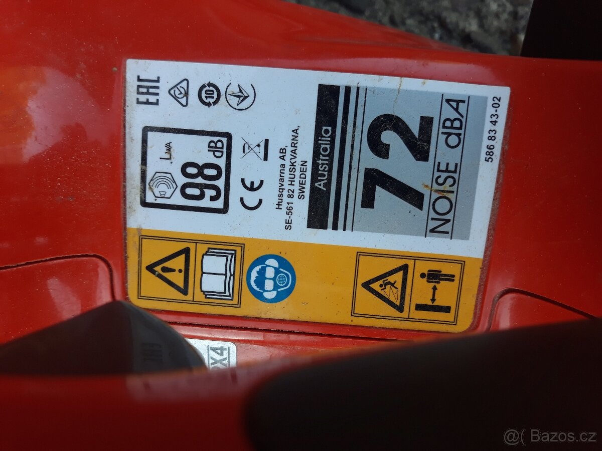 aku fukar a nuzky na zivy plot Husqvarna - 4