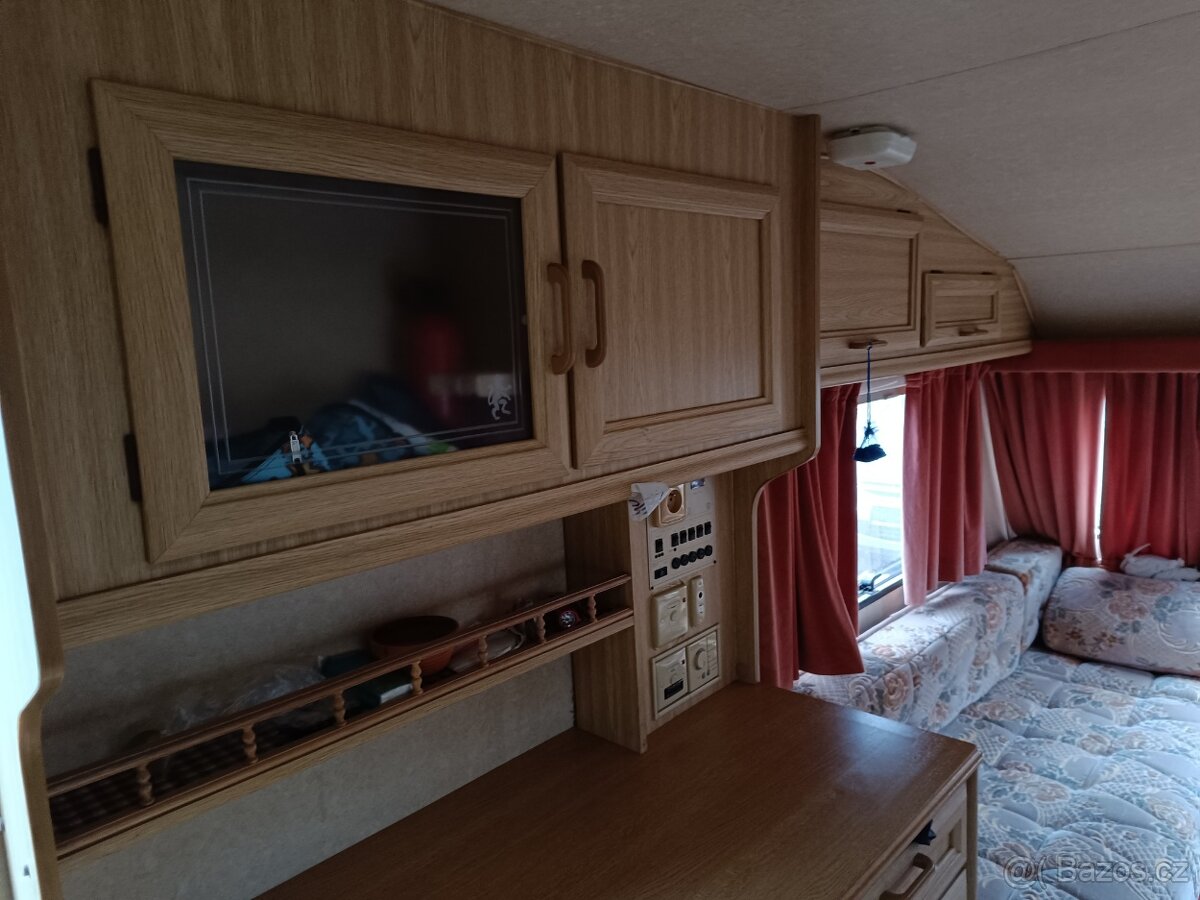 Karavan Elldis anglický - 4