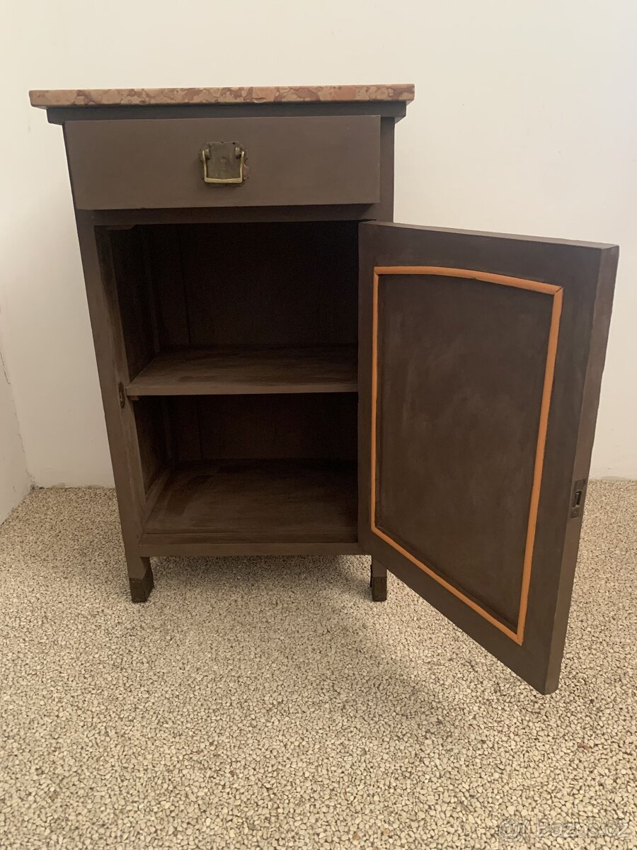 Noční stolky s mramorem - 4