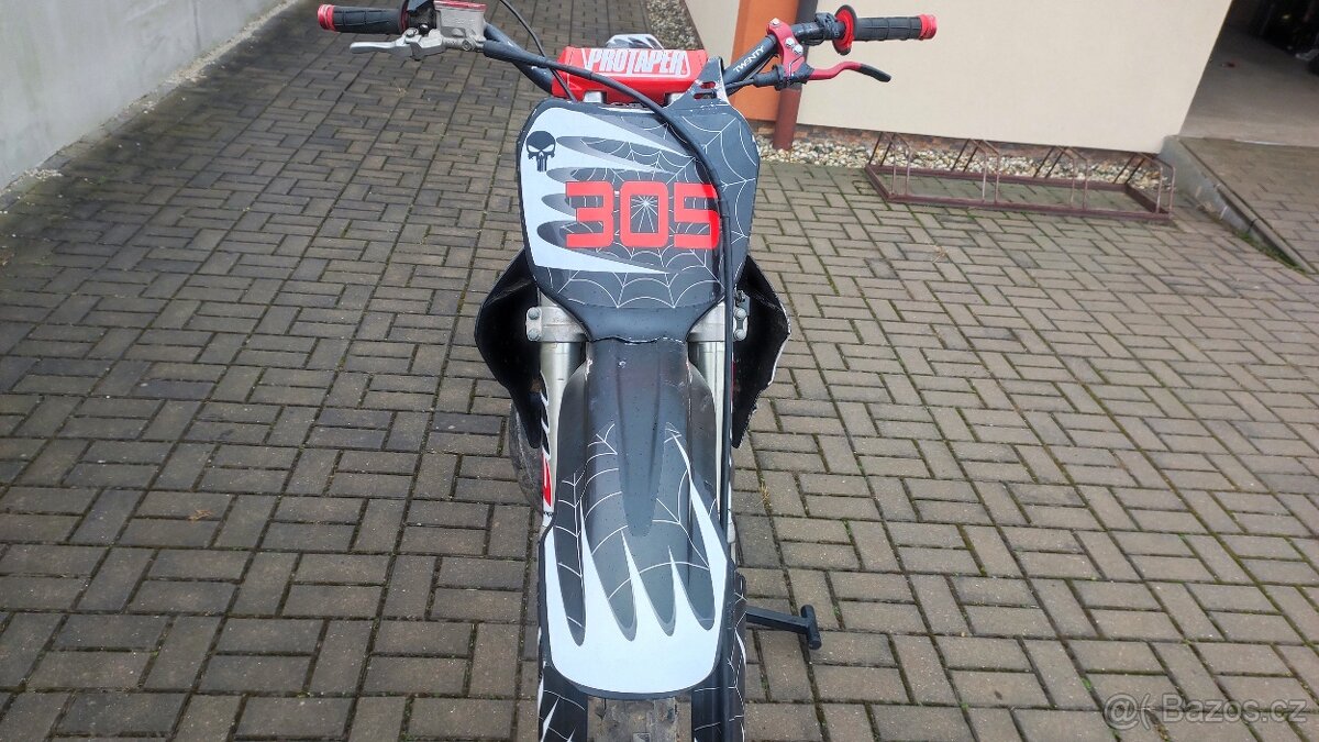 Yamaha YZ 250