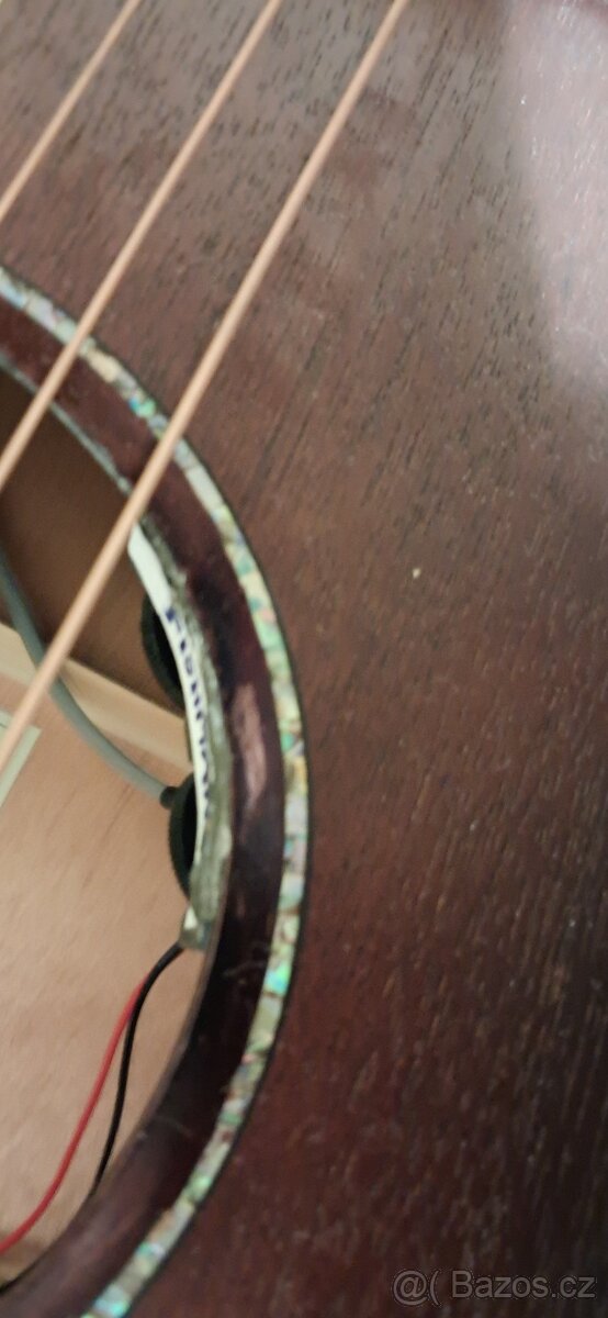 Akusticko-elektrická kytara - 4