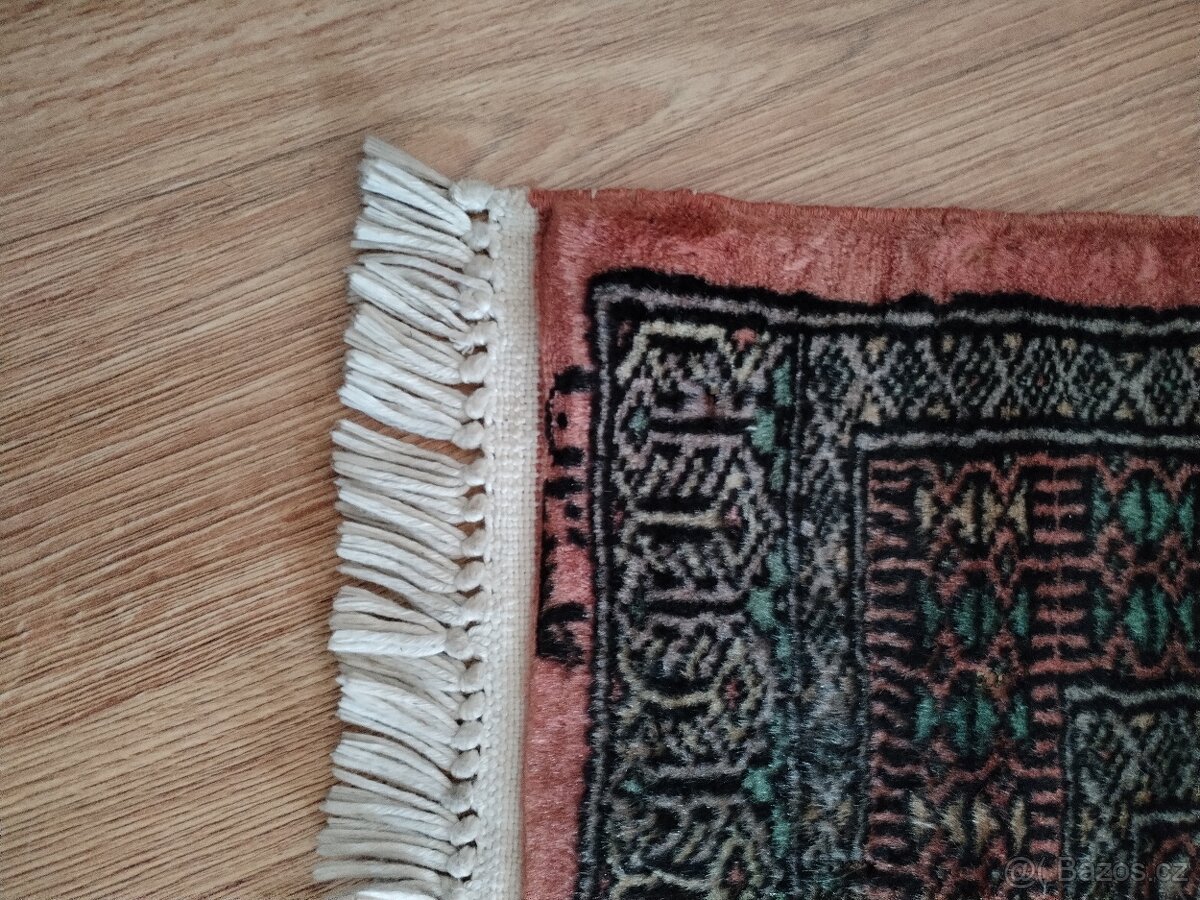 Vlněný koberec. - 4
