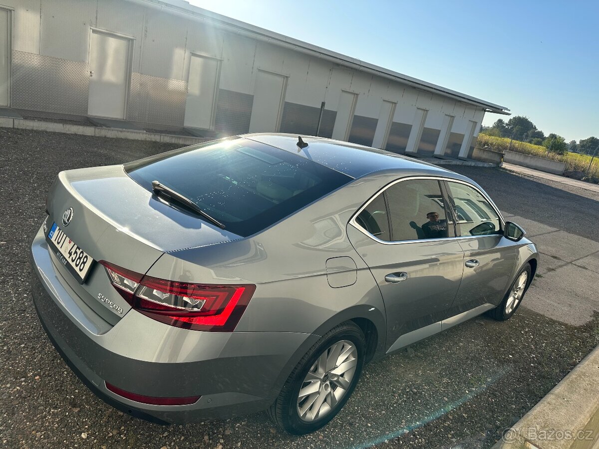 Škoda Superb III 1.4 TSI 110 kW, 2017, 6ti rychlostní manuál - 4