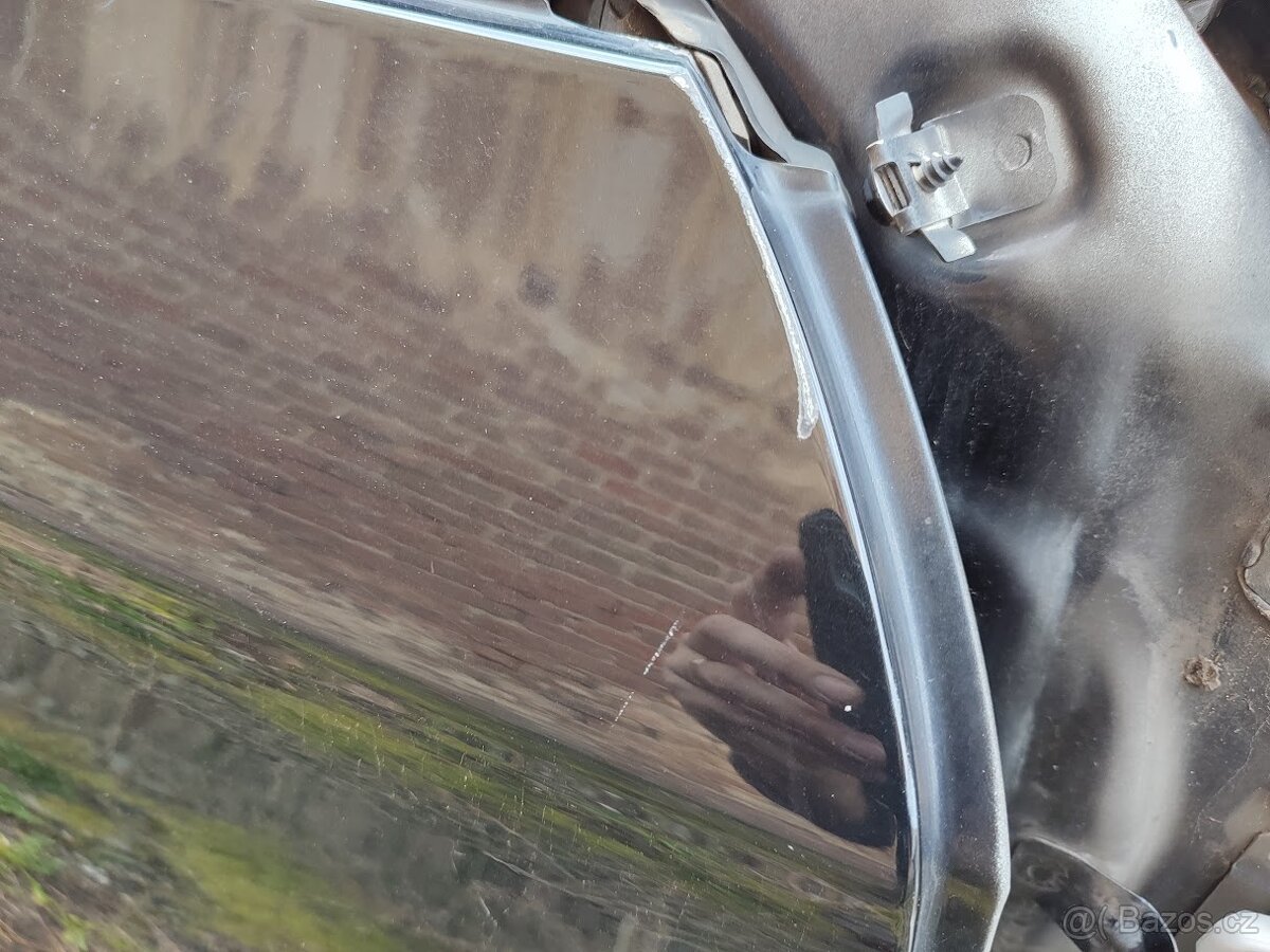 BMW F10 F11 přední dveře černá metalíza - 4