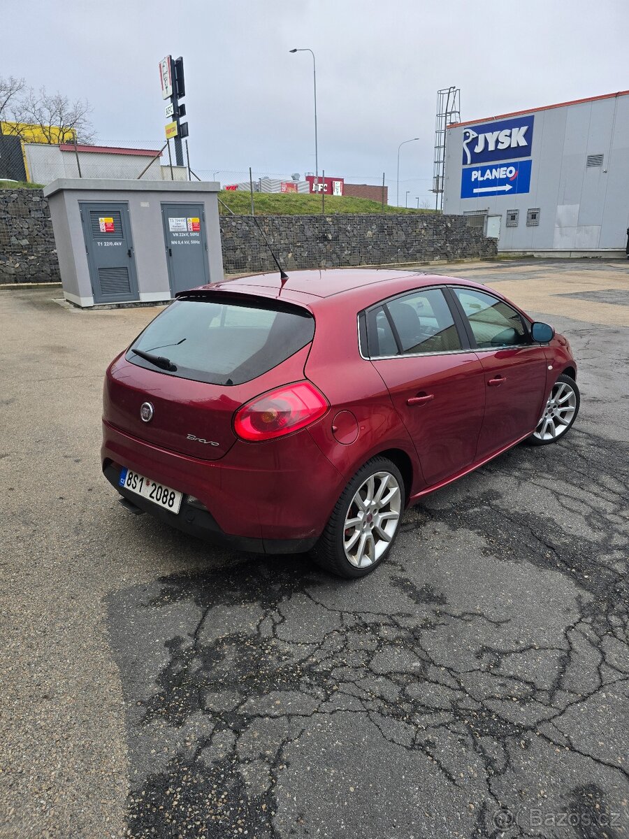 Fiat Bravo II 1.4 t-jet 110kw SPORT - 4