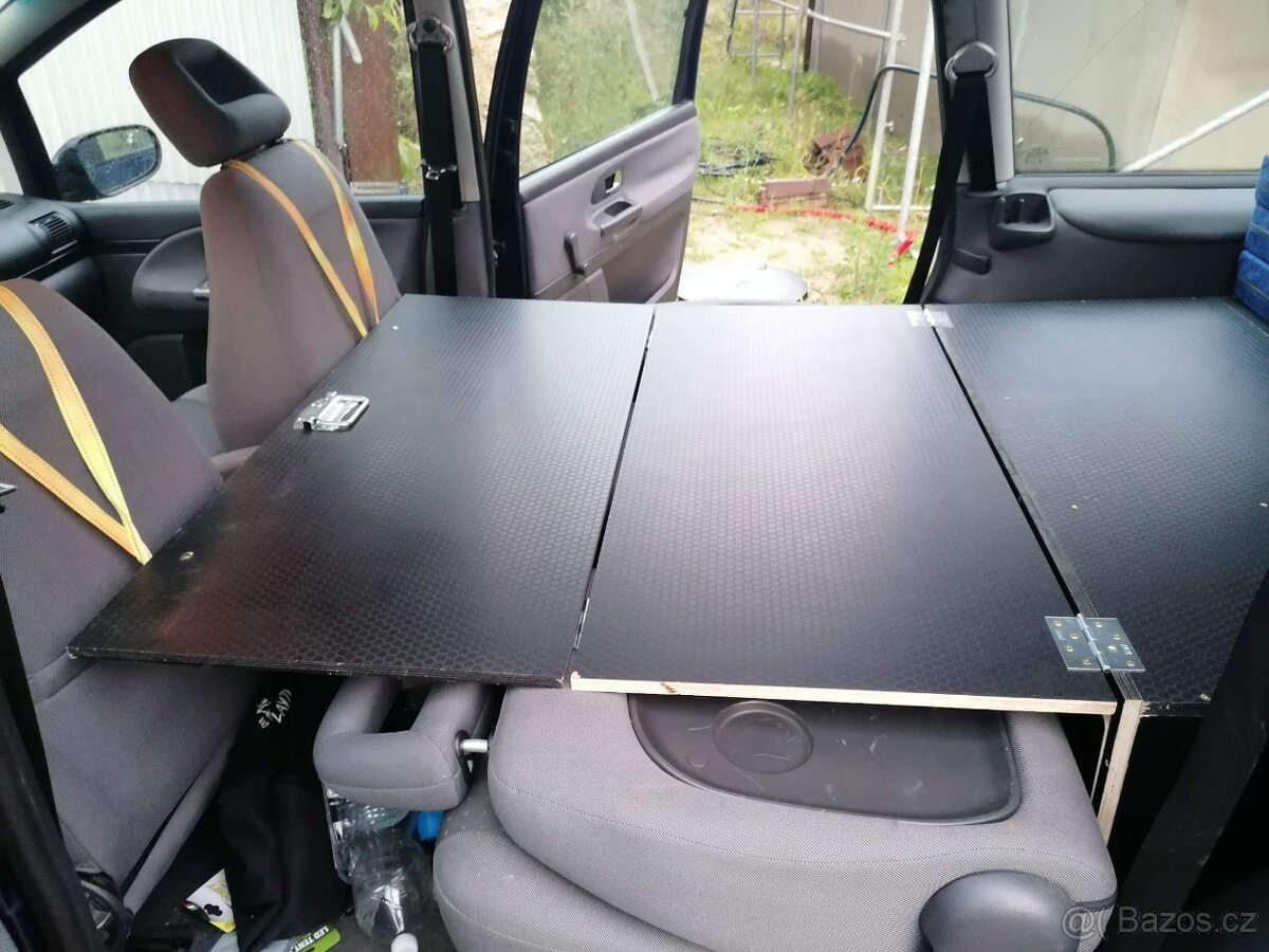 Spací vestavba do Ford Galaxy - 4