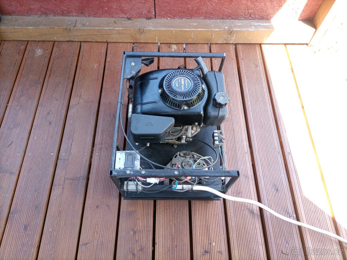 Elektrocentrála 12V/55A - 4