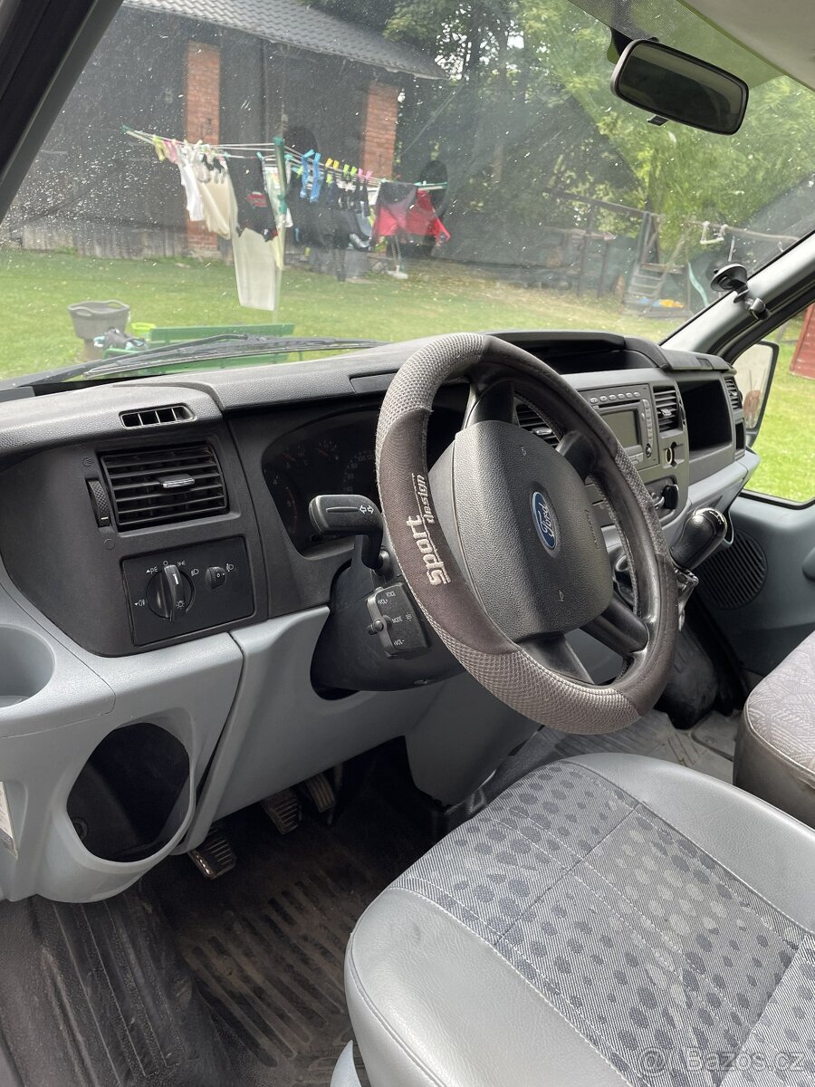 Ford Transit - 4