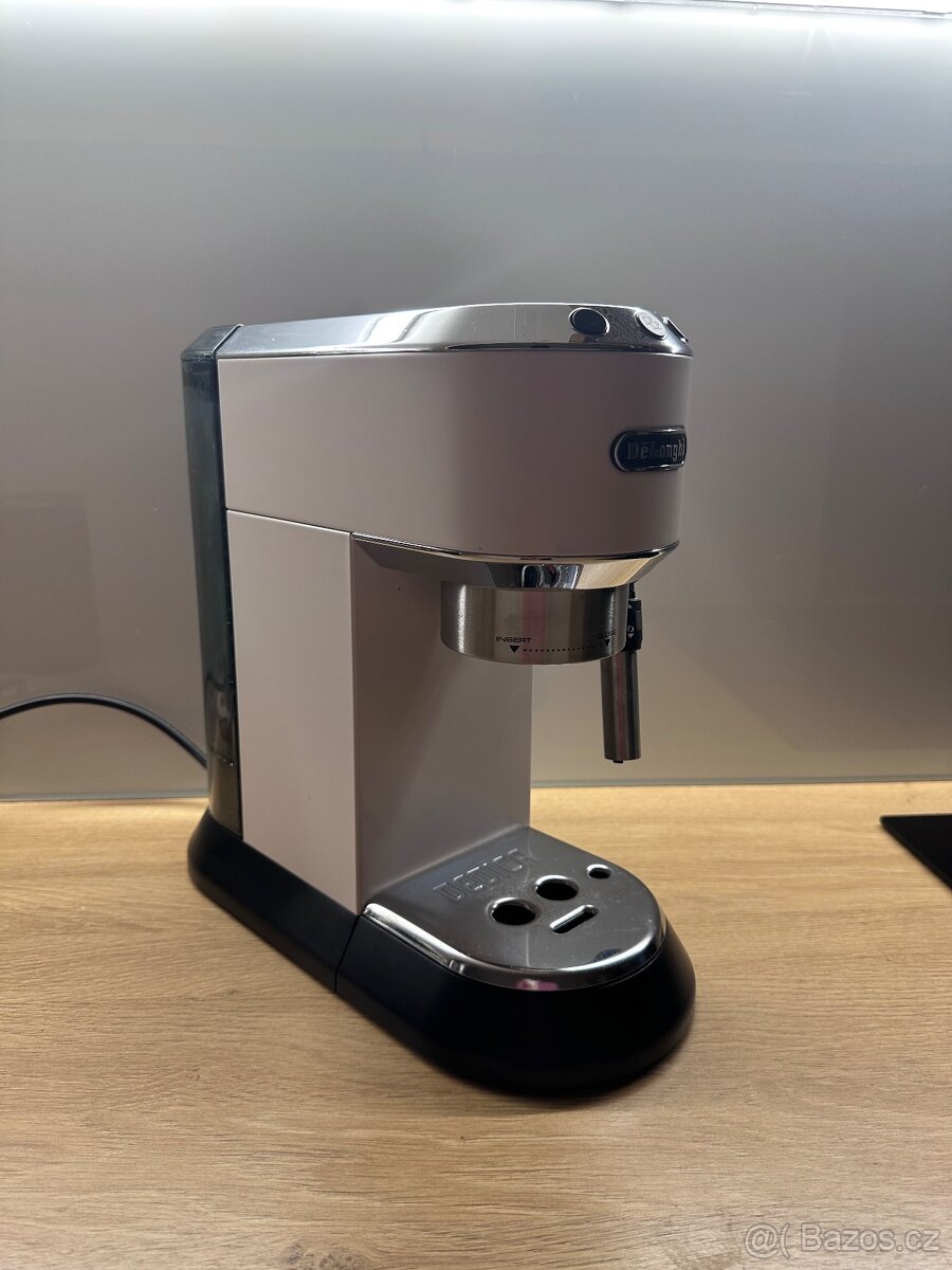 Pákový kávovar De'Longhi - 4