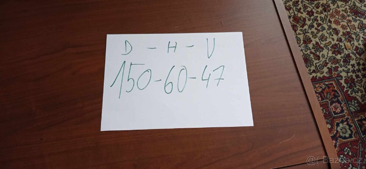 Stolek pod televizi - 4