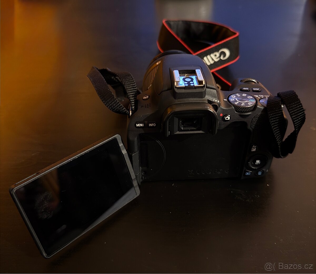 Canon EOS 200D + Canon 18-55mm - 4