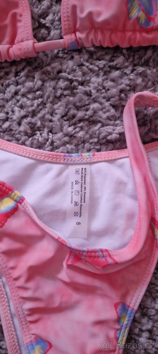 Krásné dvoudílné plavky - 4