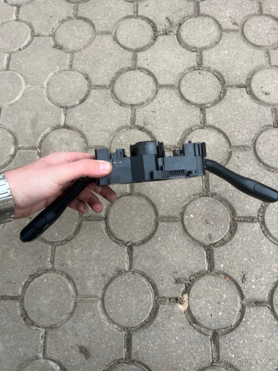 Podvolantové páčky audi a3 8l - 4