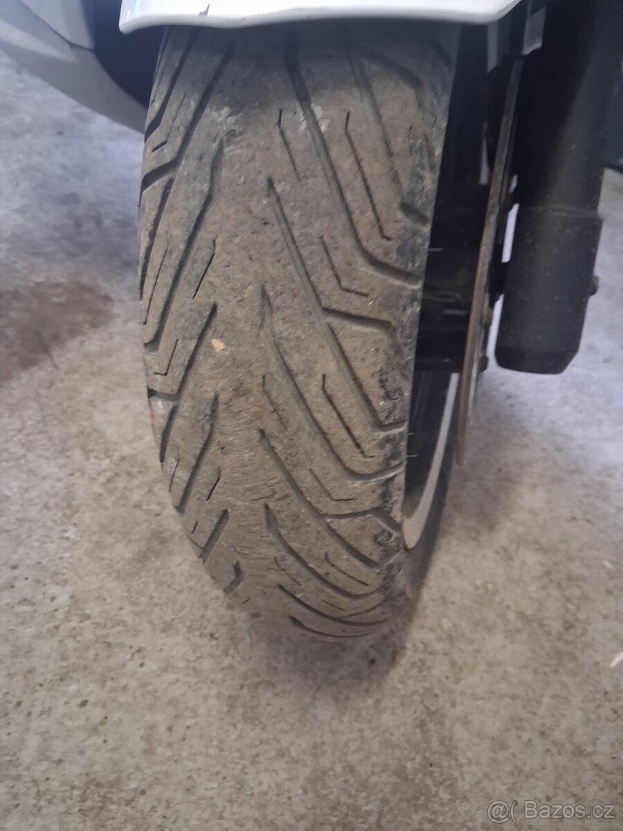 Peugeot satelis 125 - 4