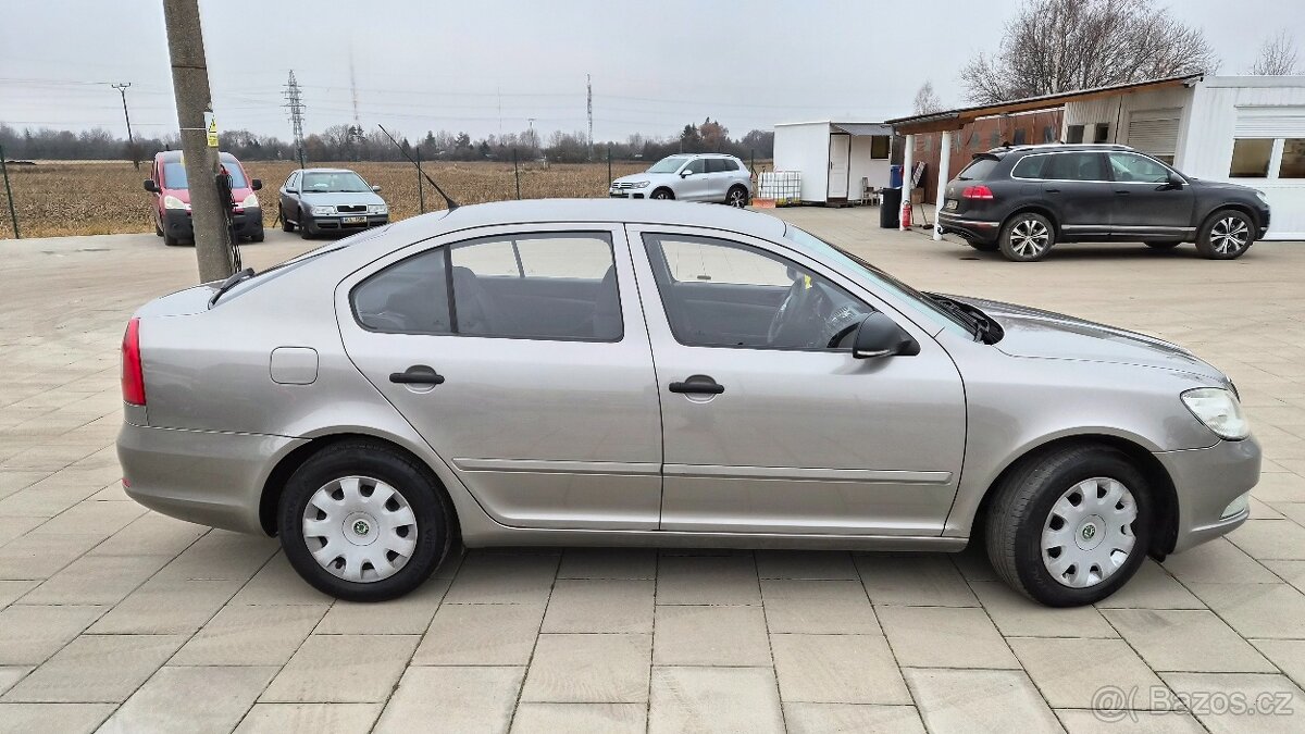 Octavia II 1,6 TDi Pěkná - pravidelný servis DPH - 4