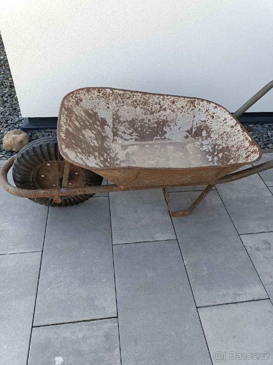 Štafle + stavební kolečko - 4