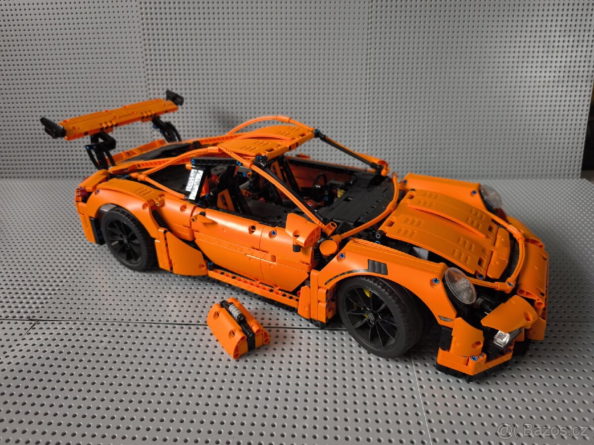 Lego Technic 42056 Porsche 911 GT3 RS - 4