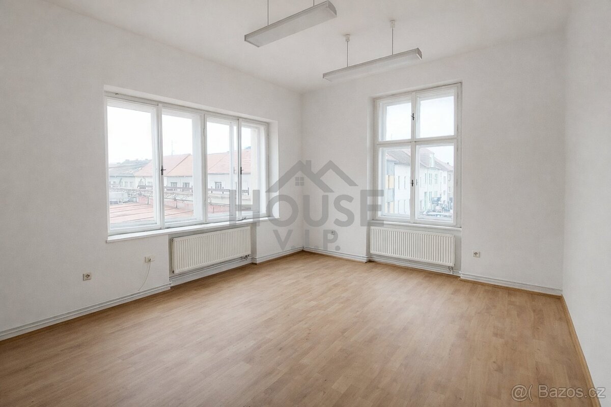 Dům – Roudnice nad Labem, Podlusky – pohled 4