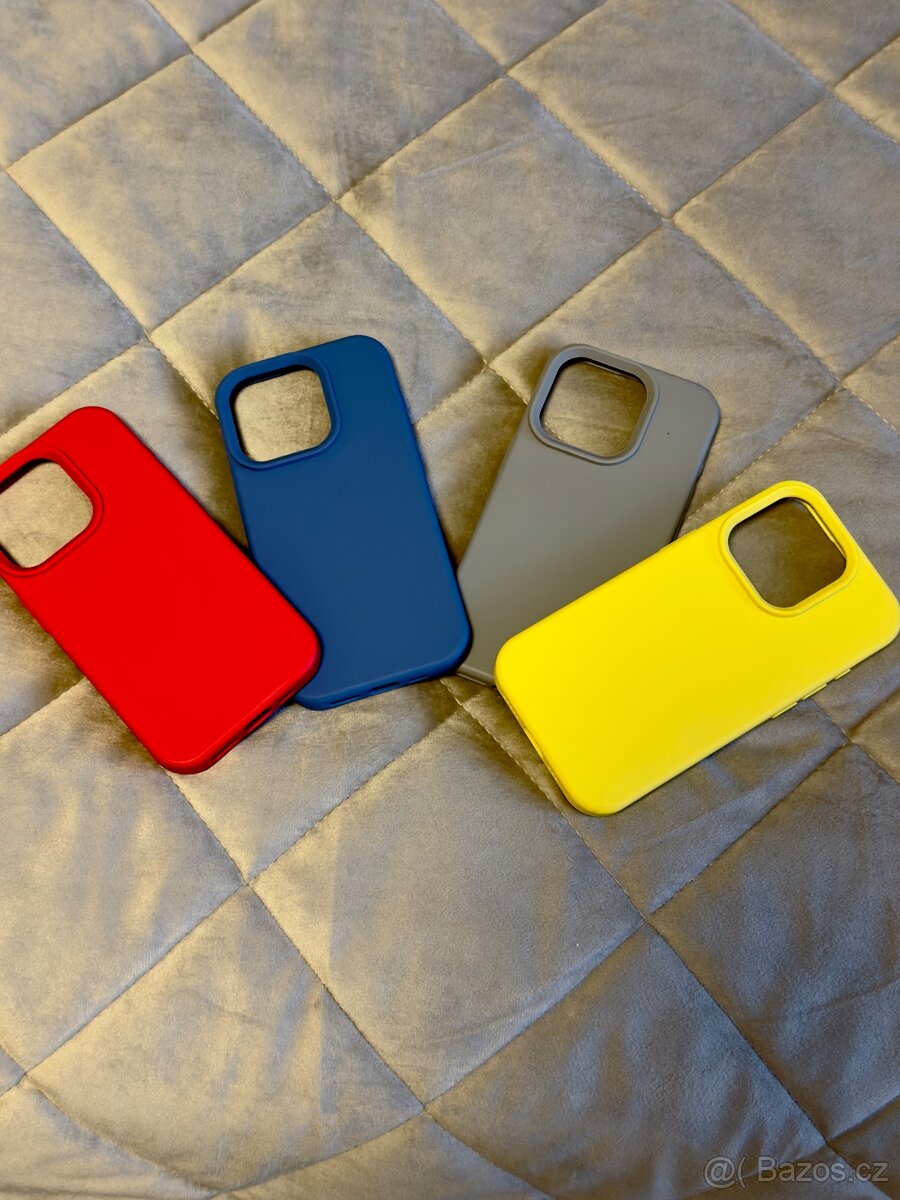 4xObal iPhone 15 pro - 4