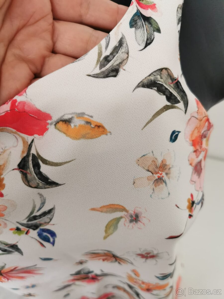 Dámský bílý top se vzorem - Vel - S-S/M - 4