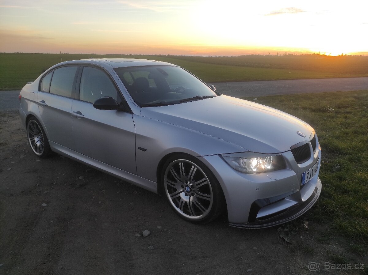BMW 325i e90 M PAKET - 4