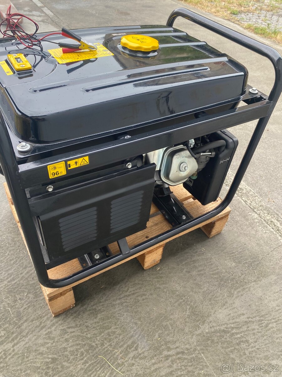 Generátor Stanley E-SG4000 3,5 kW - 4