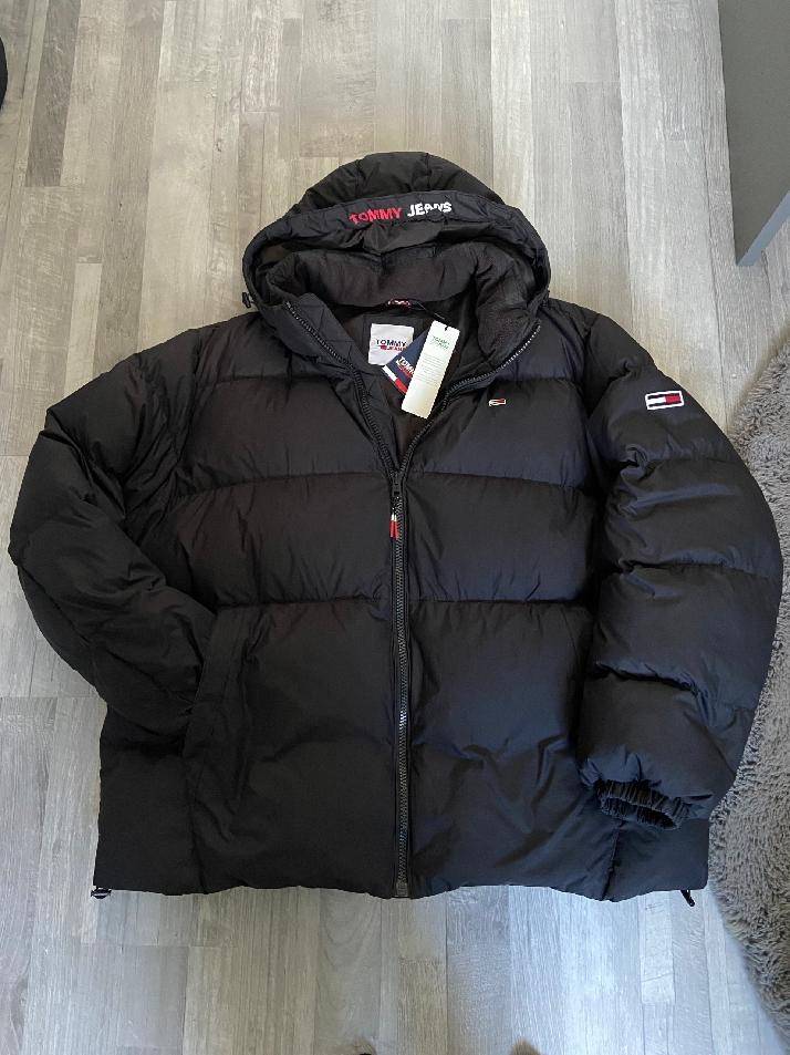 Značková zimní bunda z prachového peří zn. Tommy Jeans - 4