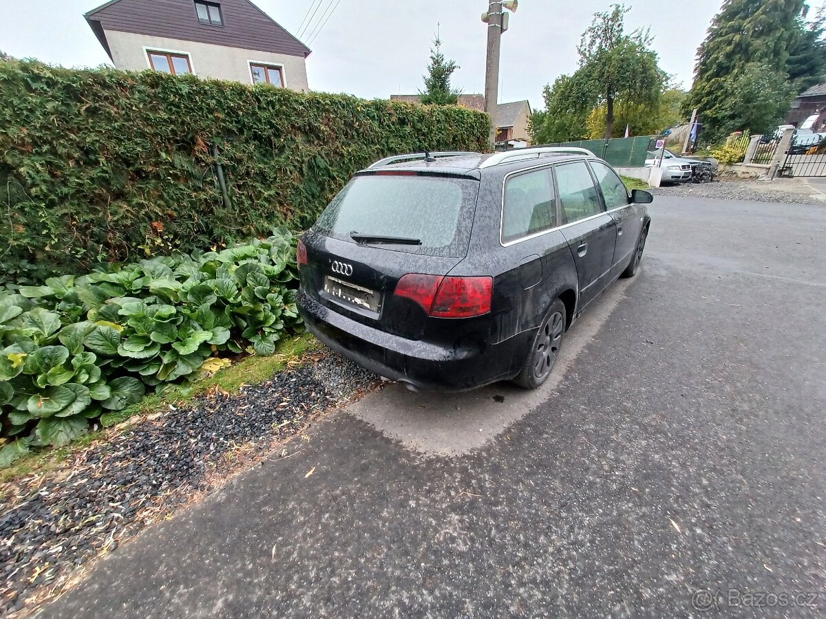 Audi A4 B7 kombi 2,5 tdi 120kw manual rok 07 - 4
