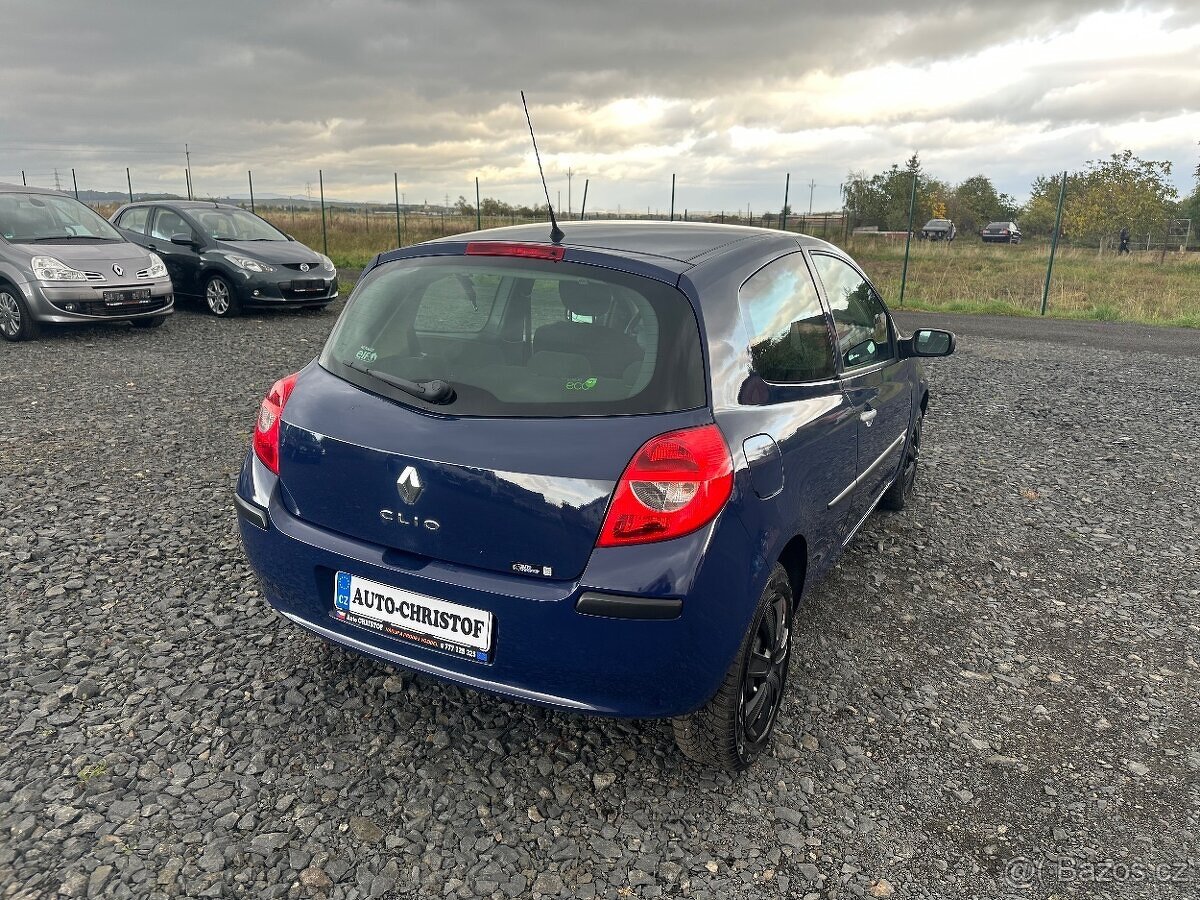 Renault Clio 1,2i 55KW PALUBNÍ POČÍTAČ - 4