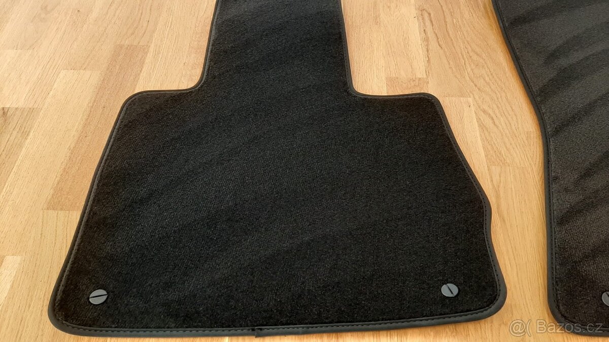 BMW e53 X5 OE Velurove koberečky NOVÉ - 4